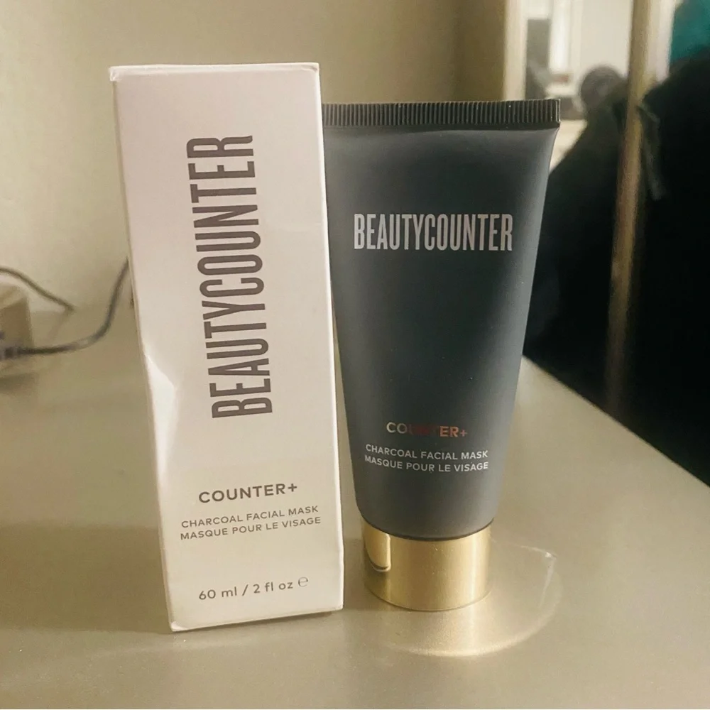 NIB Beautycounter Counter+ Charcoal Facial Mask